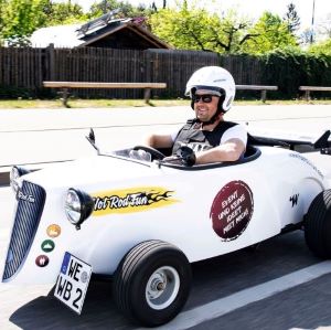 Hot Rod Fun Wels Sightseeing Tour